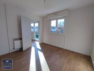  Appartement à louer 3 pièces 58 m²