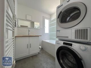  Appartement à louer 2 pièces 47 m²
