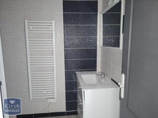 Appartement à louer 2 pièces 32 m²