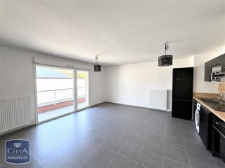  Appartement à louer 3 pièces 64 m²
