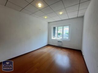  Appartement à louer 4 pièces 91 m²