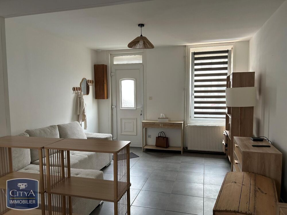 À LOUER : Maison duplex spacieuse située à Lillers, dans....