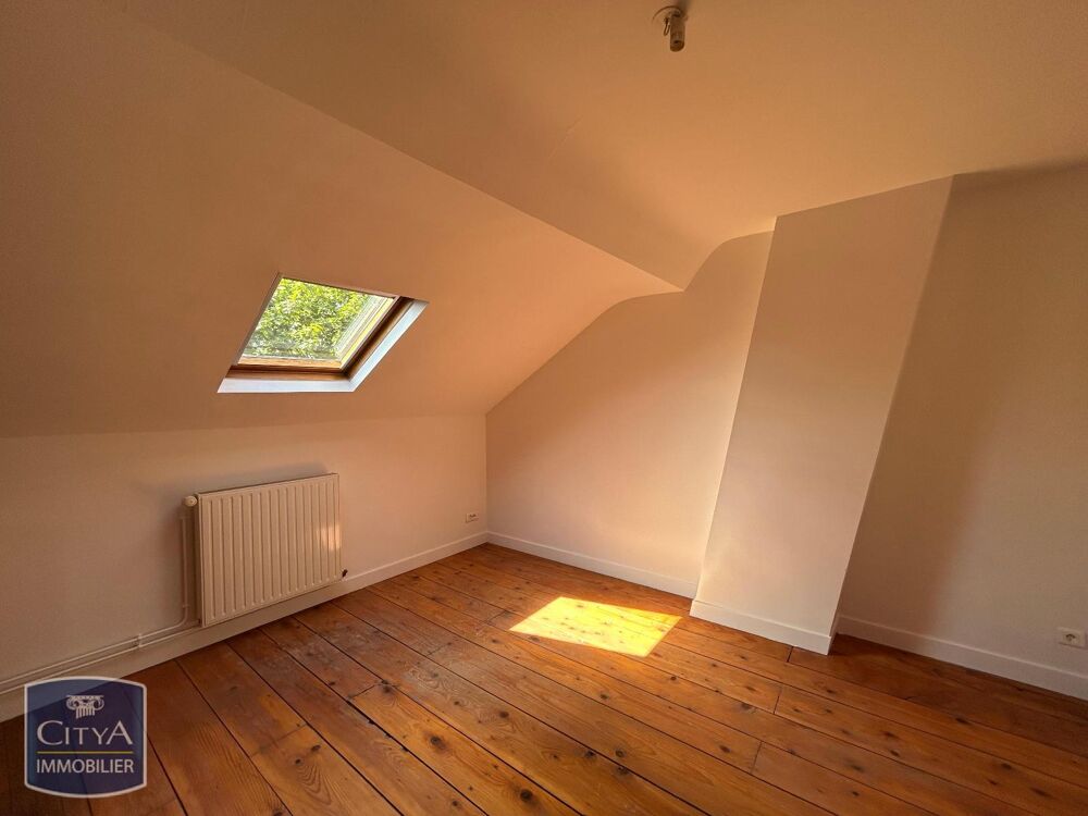 À LOUER : Appartement rénové T3 situé dans la charmante ....