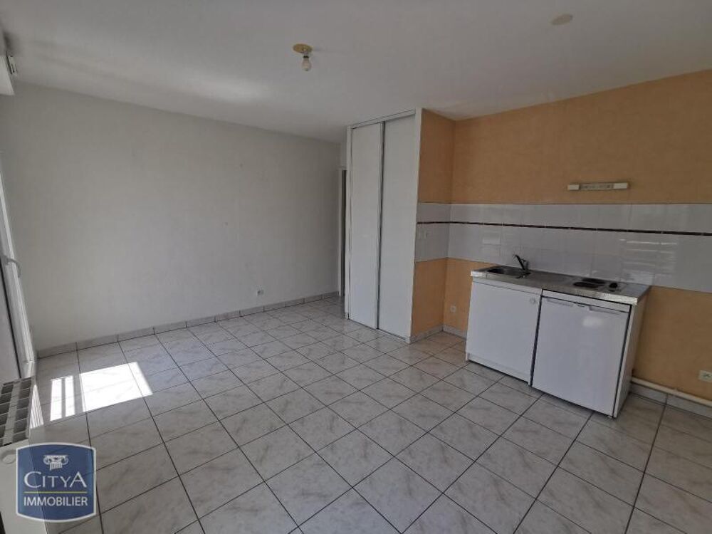 location Appartement - 1 pièce(s) - 25 m² Angoulême (16000)