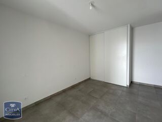  Appartement à louer 3 pièces 56 m²