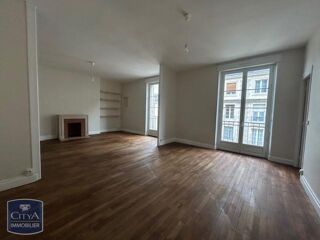  Appartement à louer 4 pièces 103 m²