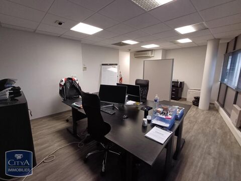   Location / Local Commercial 