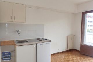  Appartement à louer 1 pièce 14 m²