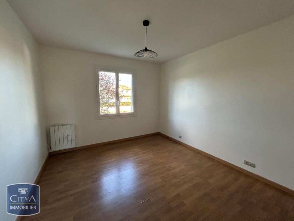 location Maison - 5 pièce(s) - 135 m² Port-de-Piles (86220)