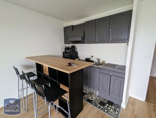  Appartement à louer 1 pièce 32 m²