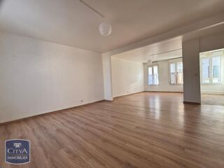  Appartement à louer 5 pièces 87 m²