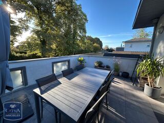  Appartement à louer 3 pièces 73 m²