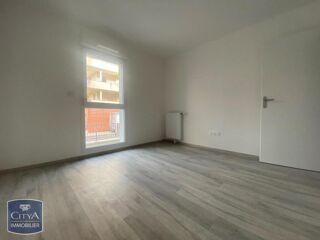  Appartement à louer 2 pièces 44 m²