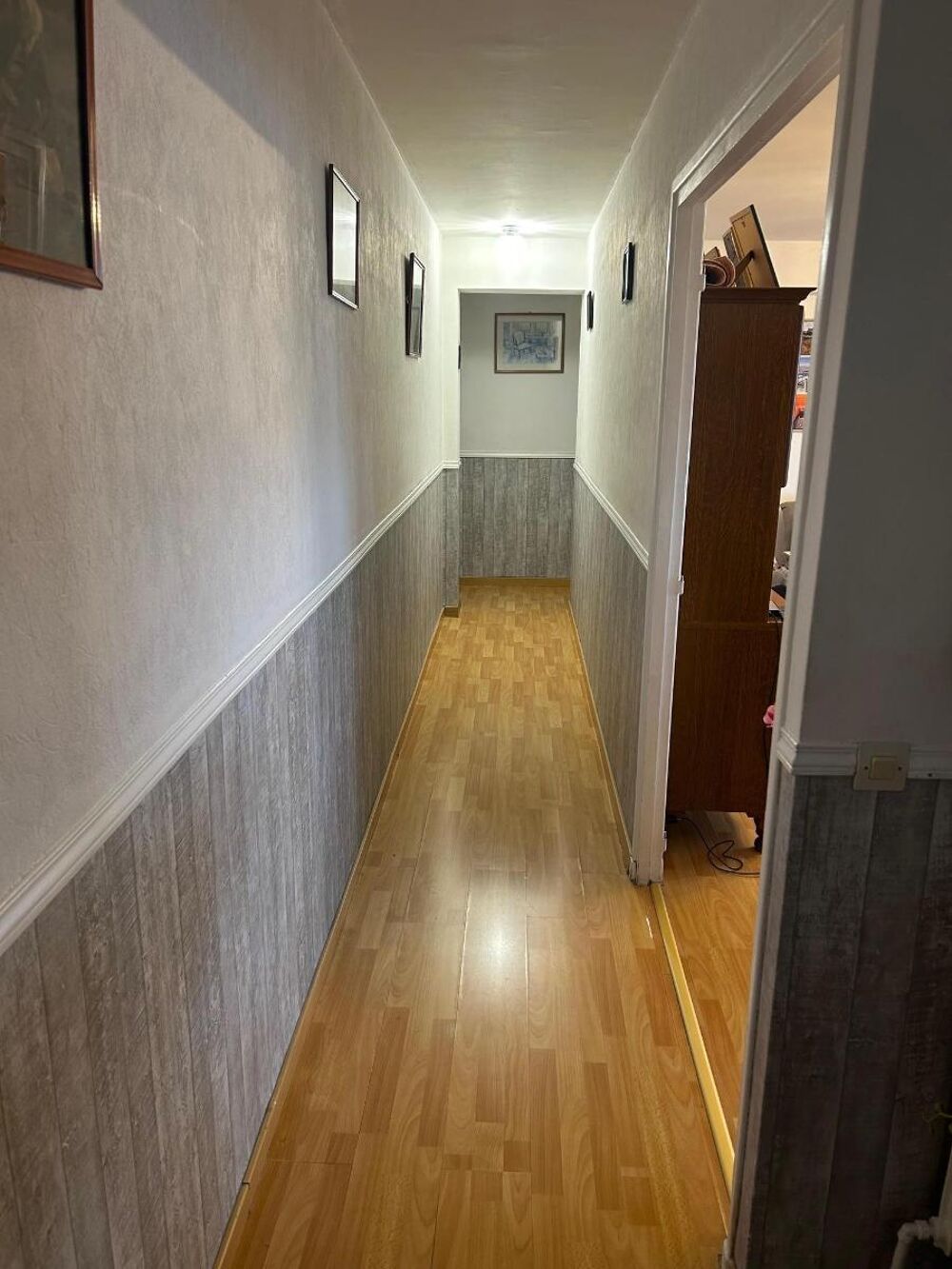 Appartement de type 3, surface 75m² situé proche Hopital....
