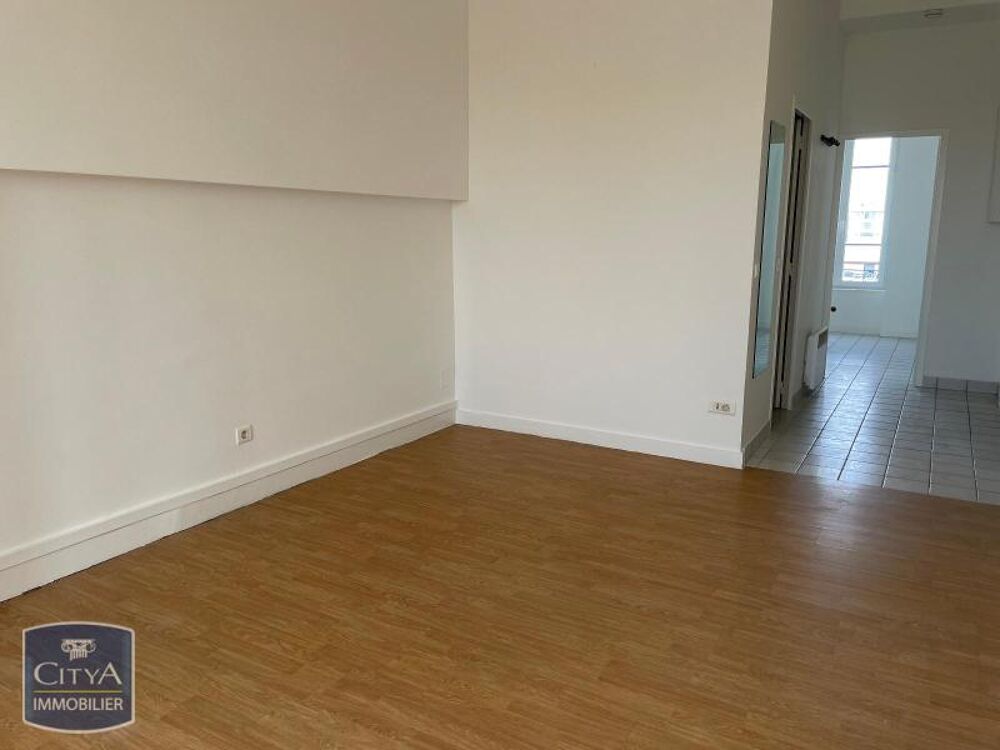 location Appartement - 1 pièce(s) - 44 m² Lyon 8