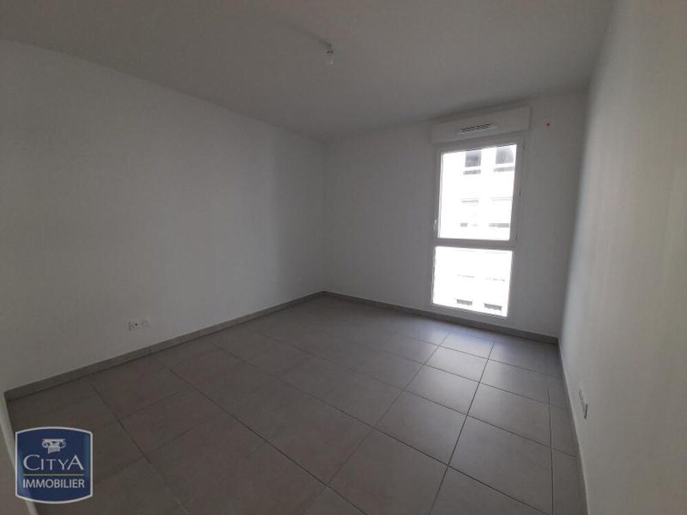 location Appartement - 2 pièce(s) - 42 m² Nîmes (30000)