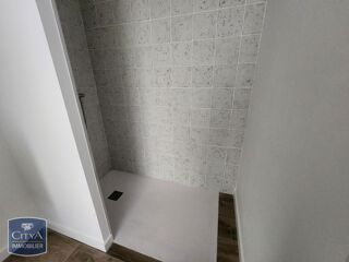  Appartement à louer 3 pièces 61 m²