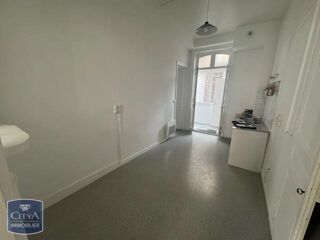  Appartement à louer 2 pièces 61 m²