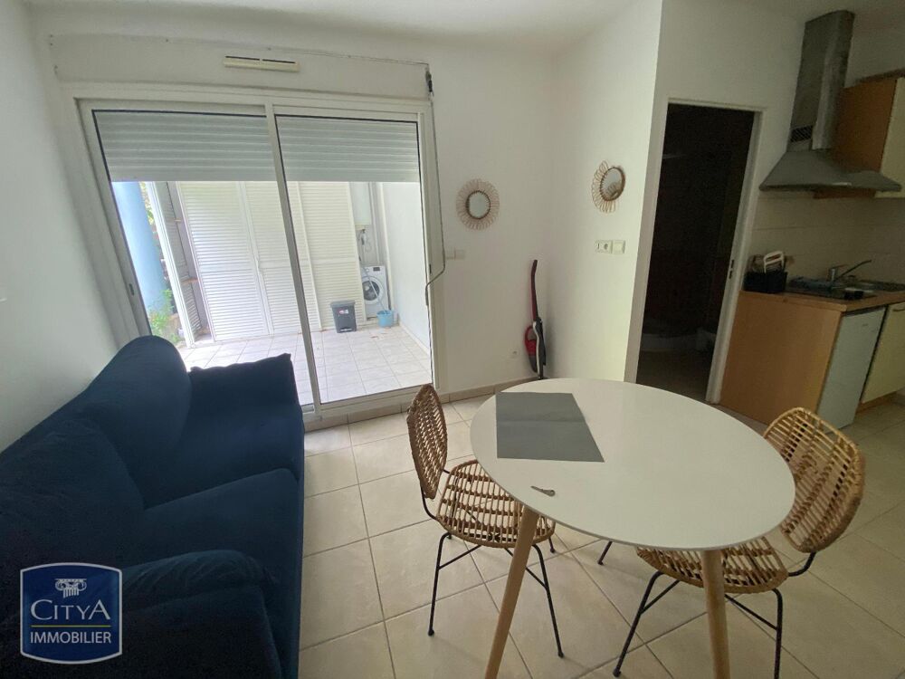 location Appartement - 1 pièce(s) - 25 m² Saint-Denis (97400)