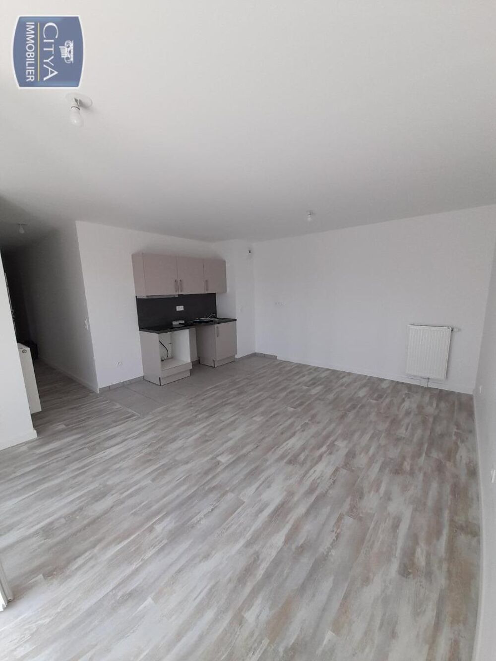 location Appartement - 2 pièce(s) - 47 m² Amiens (80000)