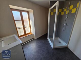  Appartement à louer 3 pièces 70 m²