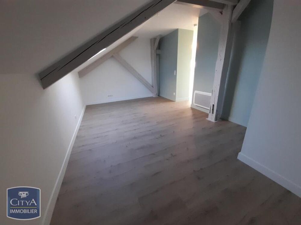 A LOUER Superbe appartement de type T2 situé en plein coe....