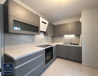  Appartement à louer 3 pièces 66 m²