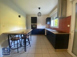 location Maison - 4 pièce(s) - 85 m² Arras (62000)