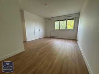  Appartement à louer 1 pièce 30 m²