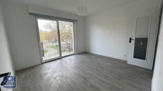  Appartement à louer 3 pièces 56 m²