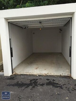  Parking / Garage � louer 13 m�
