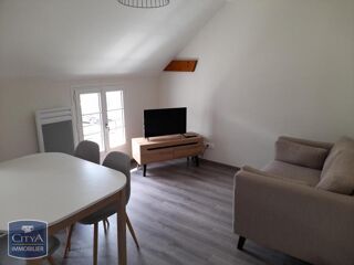  Appartement à louer 2 pièces 33 m²