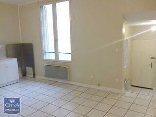  Appartement à louer 2 pièces 40 m²