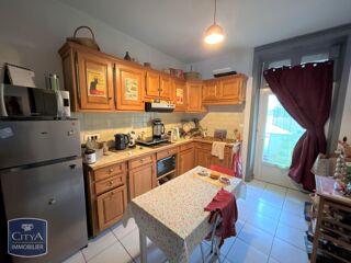  Appartement à louer 3 pièces 64 m²