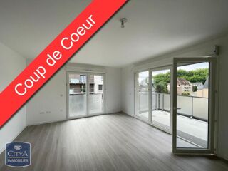  Appartement à louer 3 pièces 73 m²
