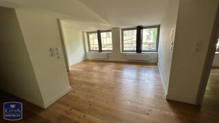  Appartement à louer 3 pièces 51 m²