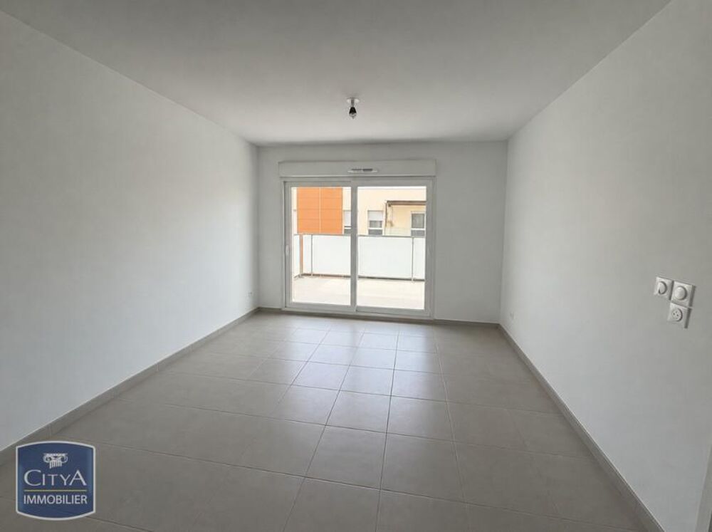 location Appartement - 2 pièce(s) - 41 m² Nîmes (30000)