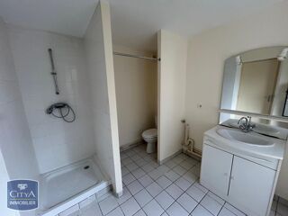  Appartement à louer 1 pièce 30 m²