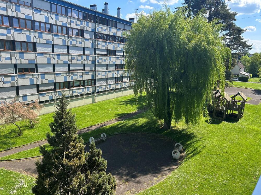 location Appartement - 5 pièce(s) - 84 m² Seloncourt (25230)