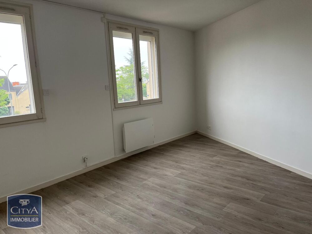 À LOUER : Appartement T1 situé à Châteauroux, dans le dé....
