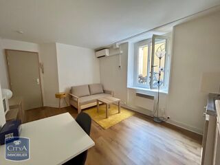  Appartement à louer 1 pièce 17 m²