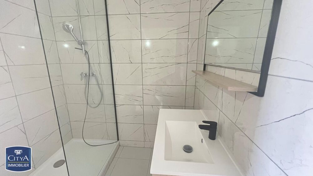 location Appartement - 1 pièce(s) - 30 m² Marignane (13700)