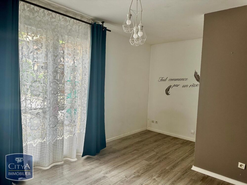 location Appartement - 1 pièce(s) - 32 m² Plombières-lès-Dijon (21370)
