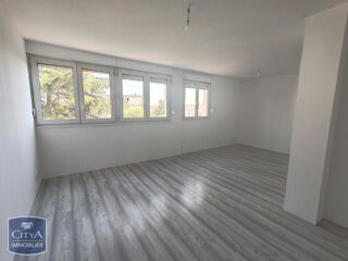  Appartement à louer 3 pièces 66 m²