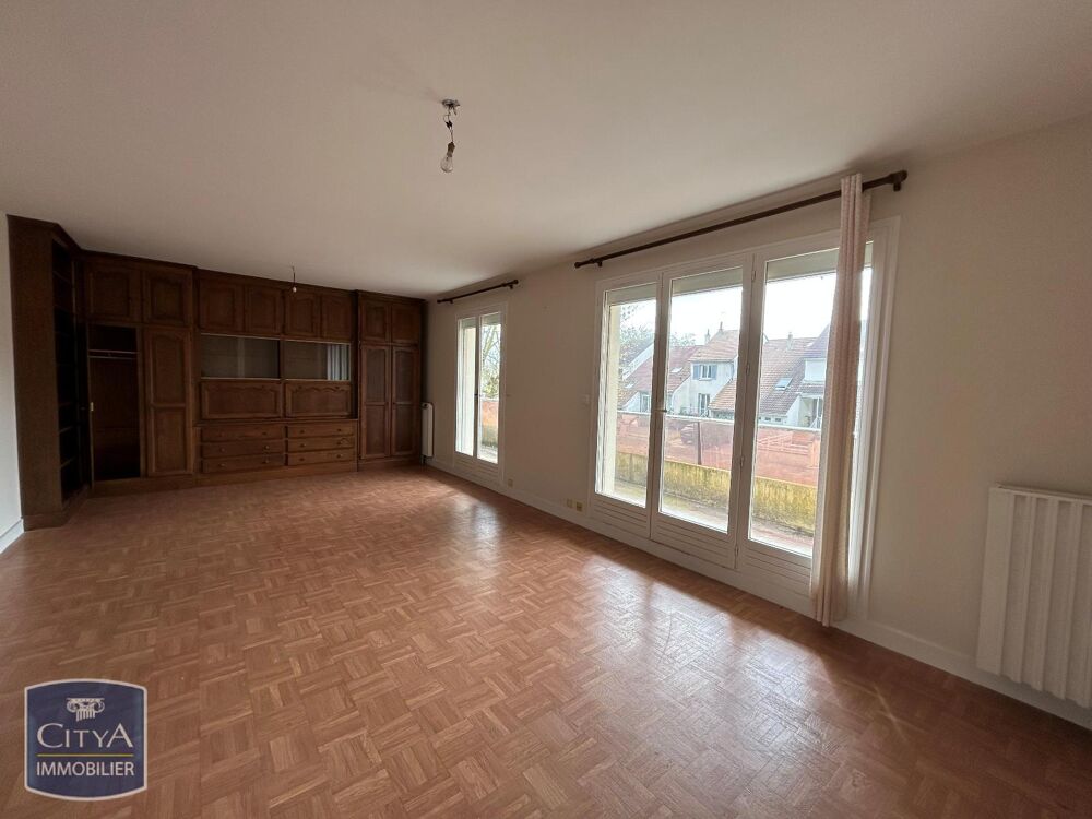 Quinière - À LOUER Découvrez cet élégant appartement T4 ....
