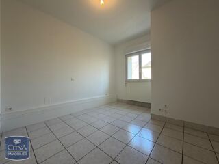  Appartement � louer 4 pi�ces 80 m�