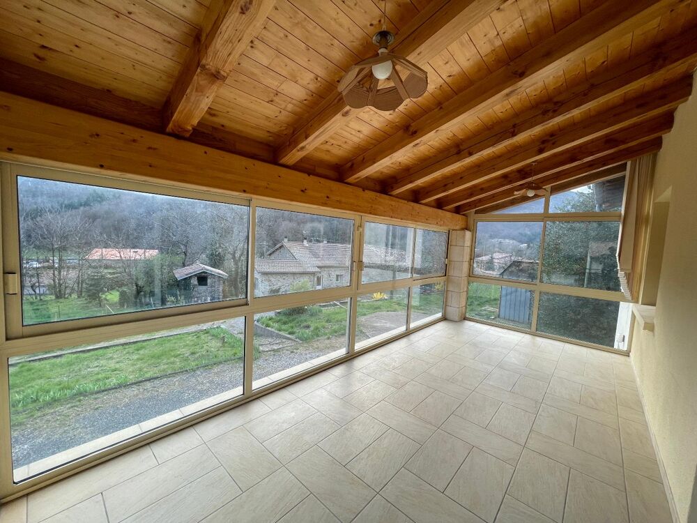 location Maison - 4 pièce(s) - 97 m² Thueyts (07330)