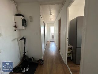  Appartement à louer 4 pièces 69 m²