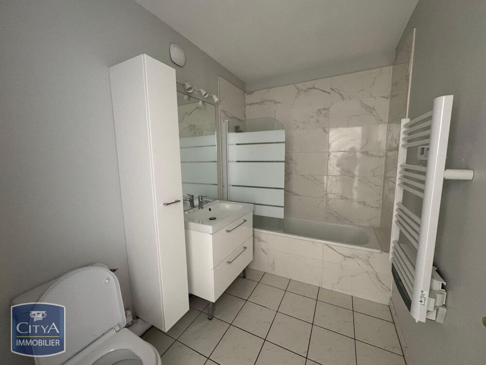 A LOUER Bel appartement récent de type T2 situé à LUCE (....
