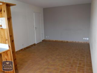  Appartement à louer 2 pièces 40 m²